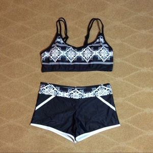Denater NWOT Geometric Bikini Set, 2XL